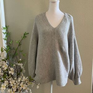 1 State Oversize Grey Soft Sweater - Size M